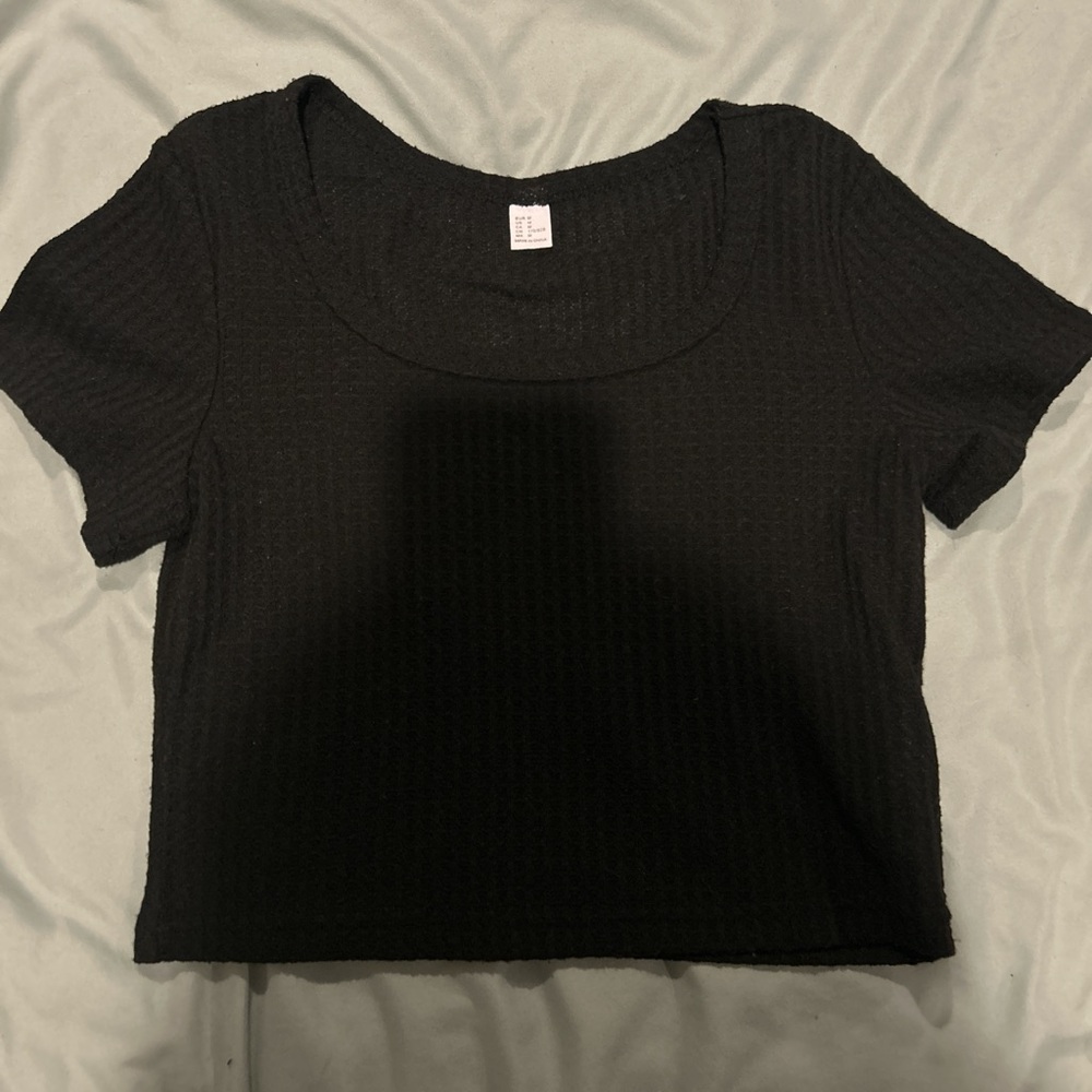 Black SHEIN ribbed crop top. Size Medium. Never worn, no tags.